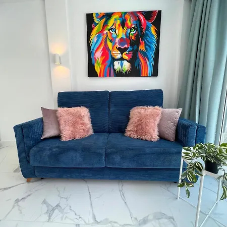 El Paraiso * アデヘ