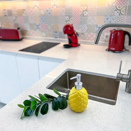 El Paraiso アパート アデヘ