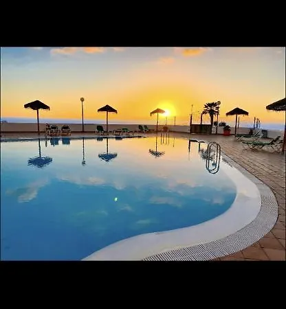 Apartment El Paraiso